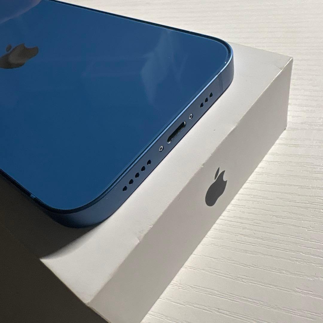 iPhone 13 128GB SIMフリー ブルー 極美品