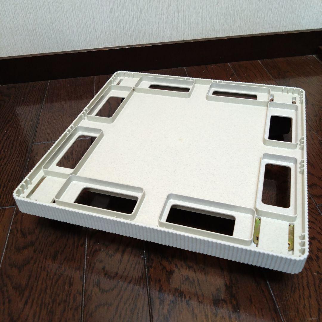 タッパーウェア　 マルチオーガナイザー　ドア付き3段　＋　キャスター付パレット