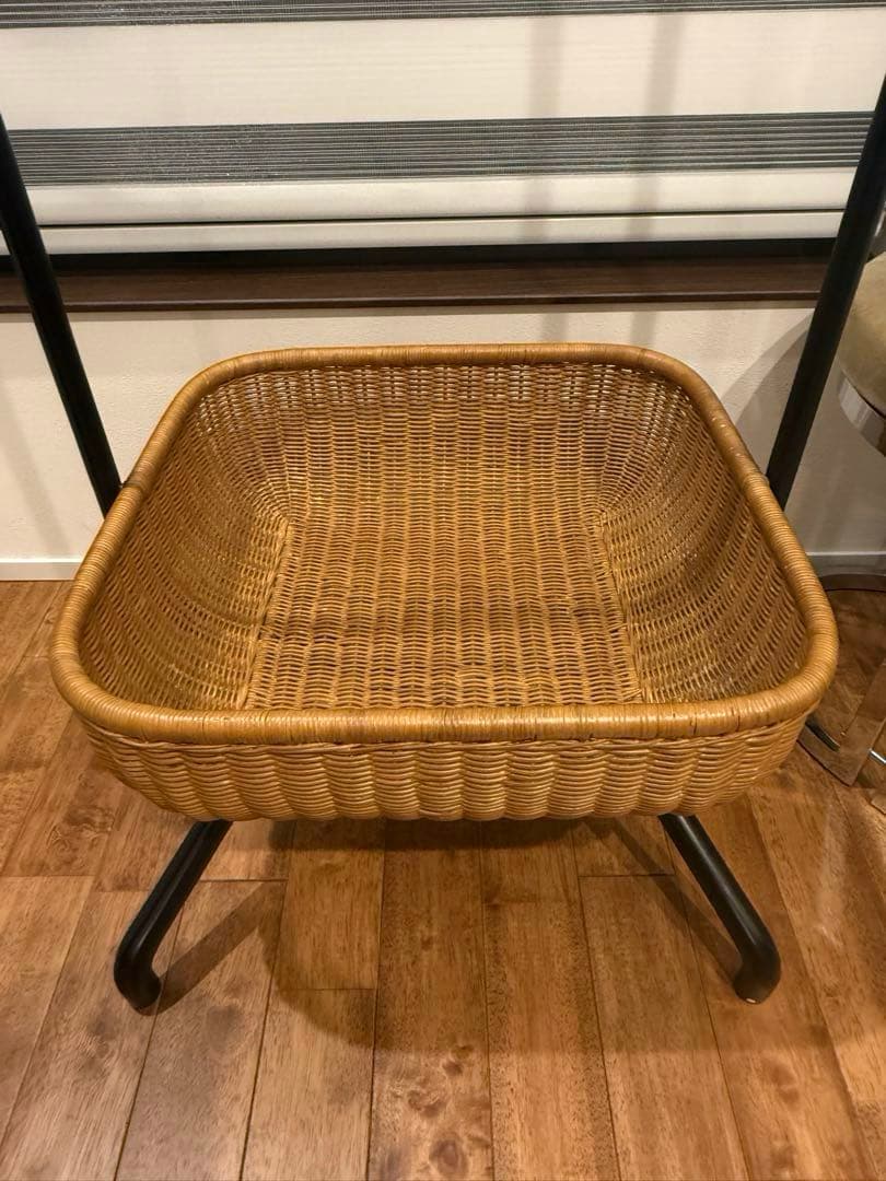 IDEE WALLABY HANGER STAND ワラビー ハンガースタンド