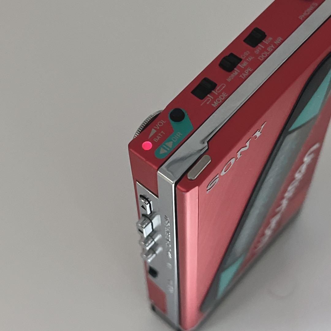 【超美品・動作品】 SONY WM-102 ウォークマン　 希少色　レッド