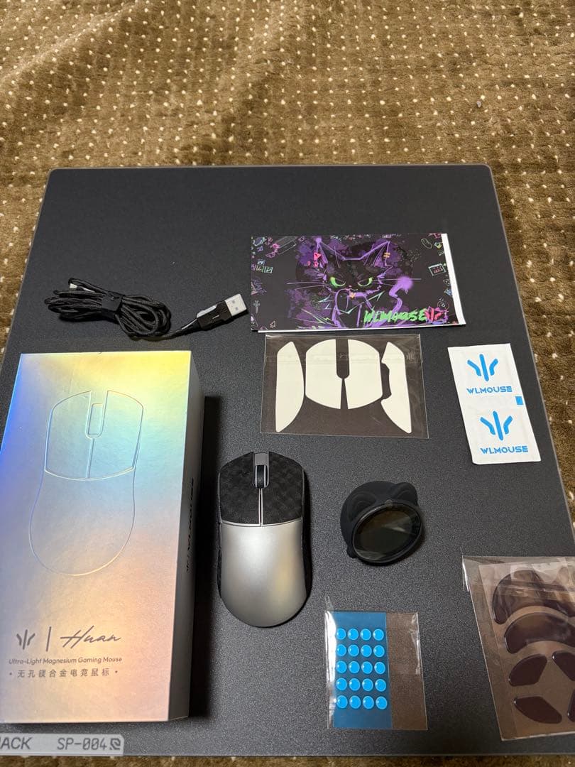 WLmouse Huan Gaming Mouse本体