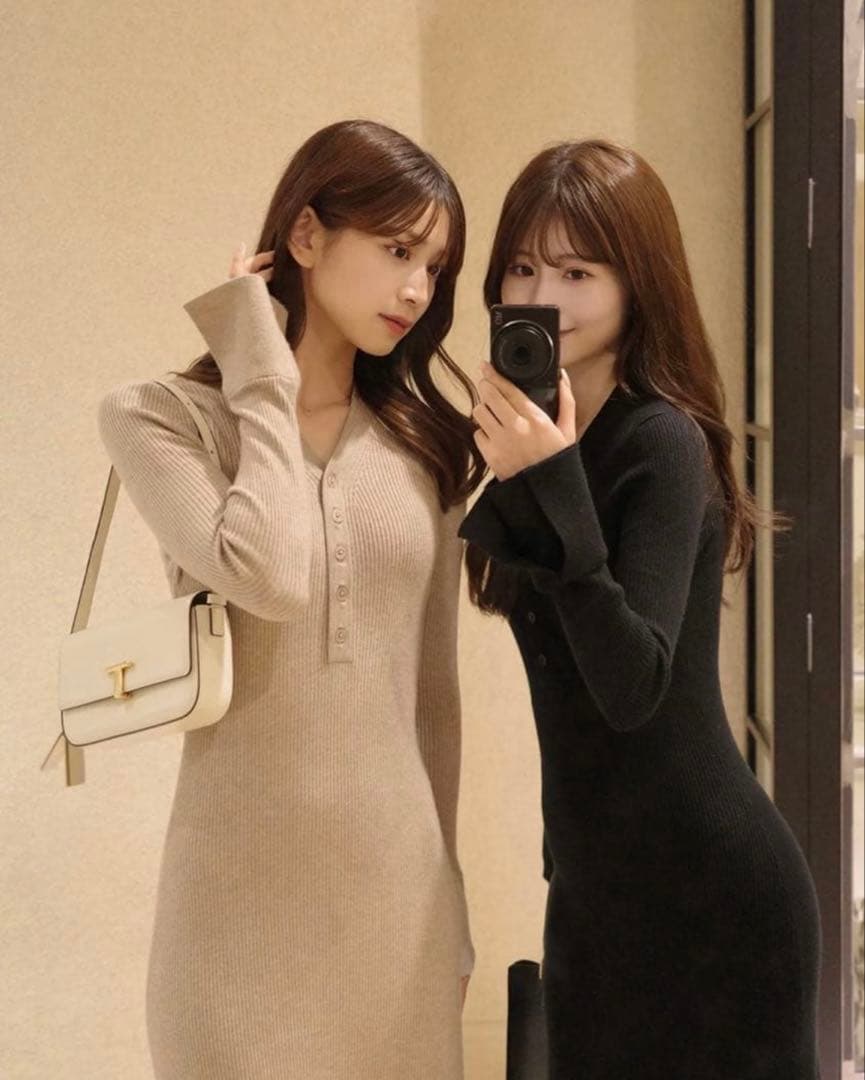 Holiday&Holiday フロントボタンフレアニットワンピース　送料込