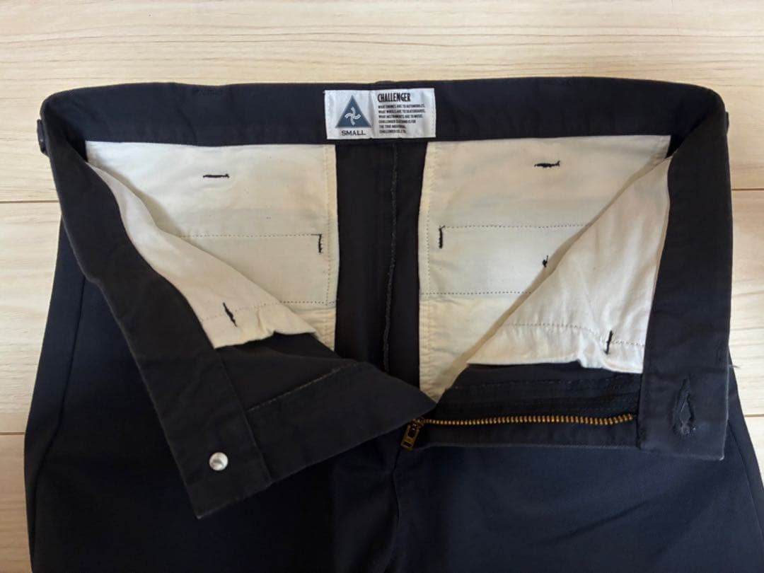 パンツ CHALLENGER NARROW CHINO PANTS