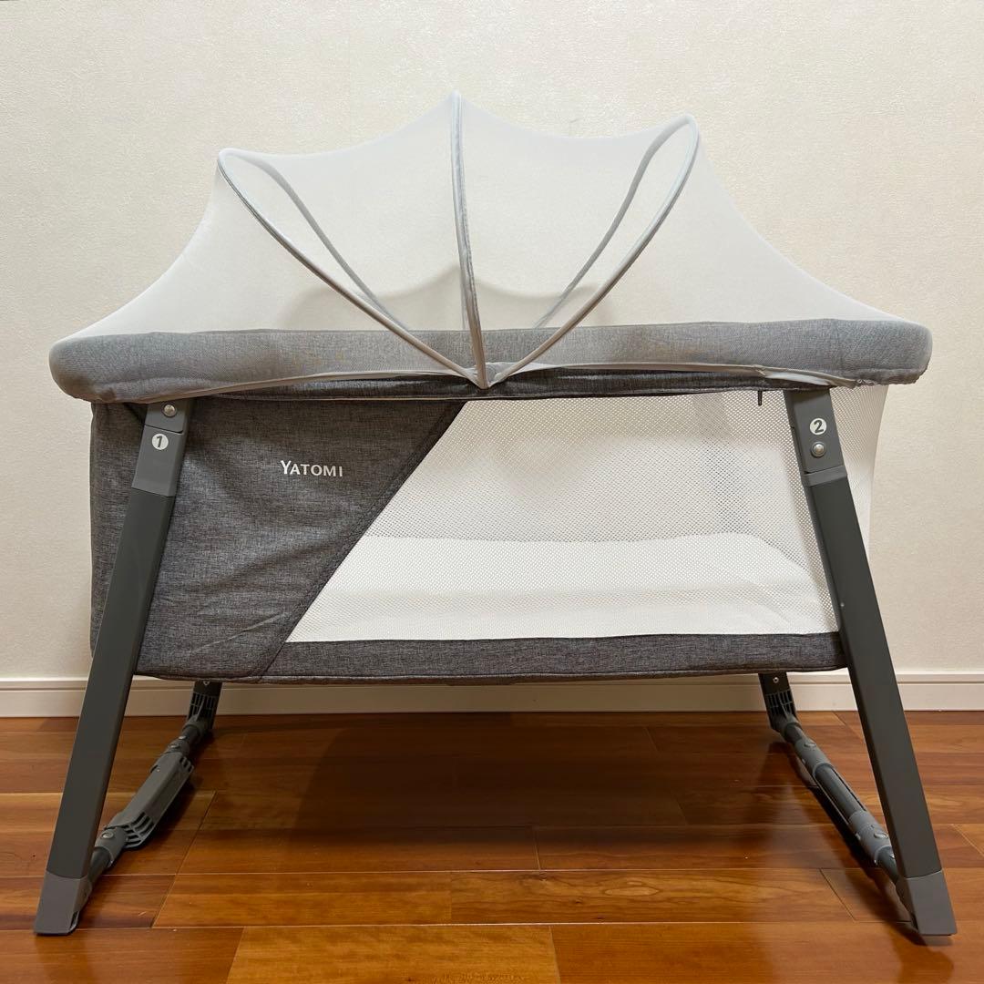 【美品】YATOMI ヤトミ　ベビーベッド　ゆりかご　リビングベッド