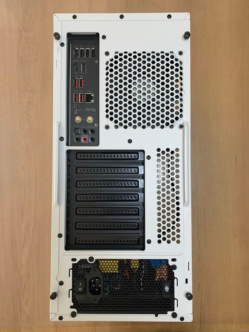 インテル　Core i5 12600K搭載自作PC ホワイト