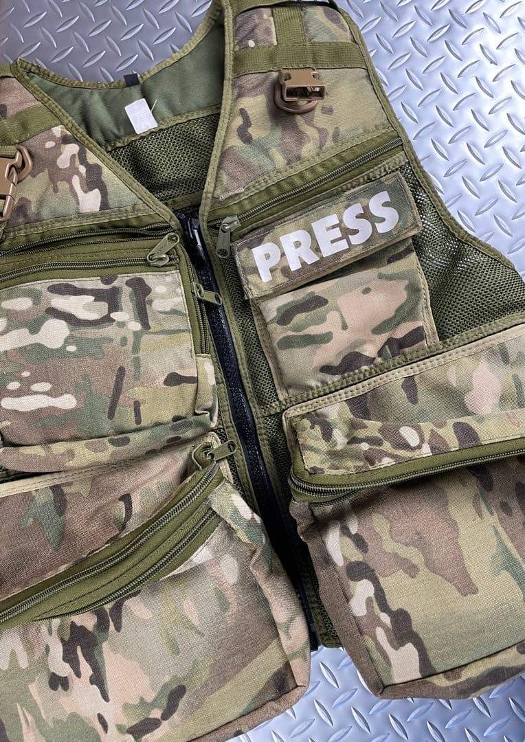 プロ 報道カメラマン プレス ベスト