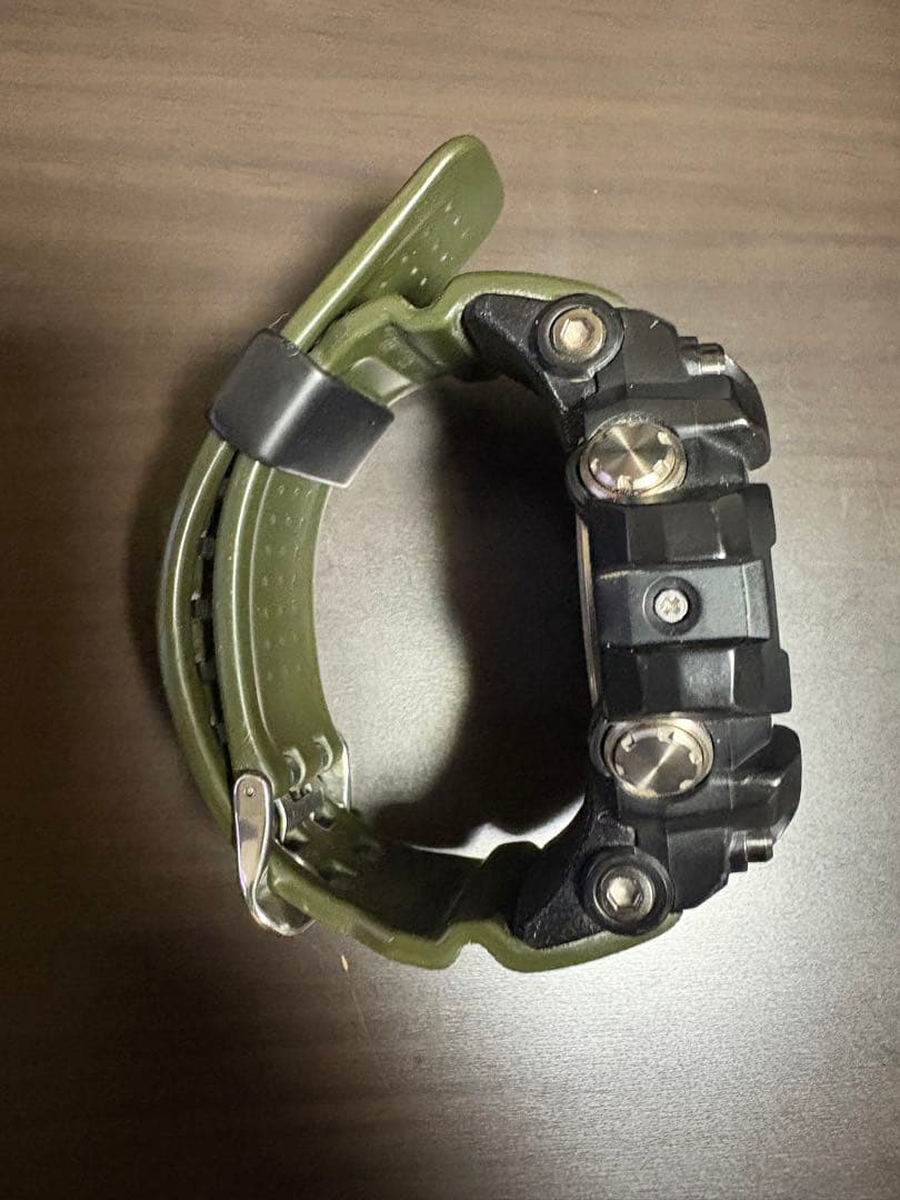 CASIO G-SHOCK デジタル腕時計 ブラック/グリーン