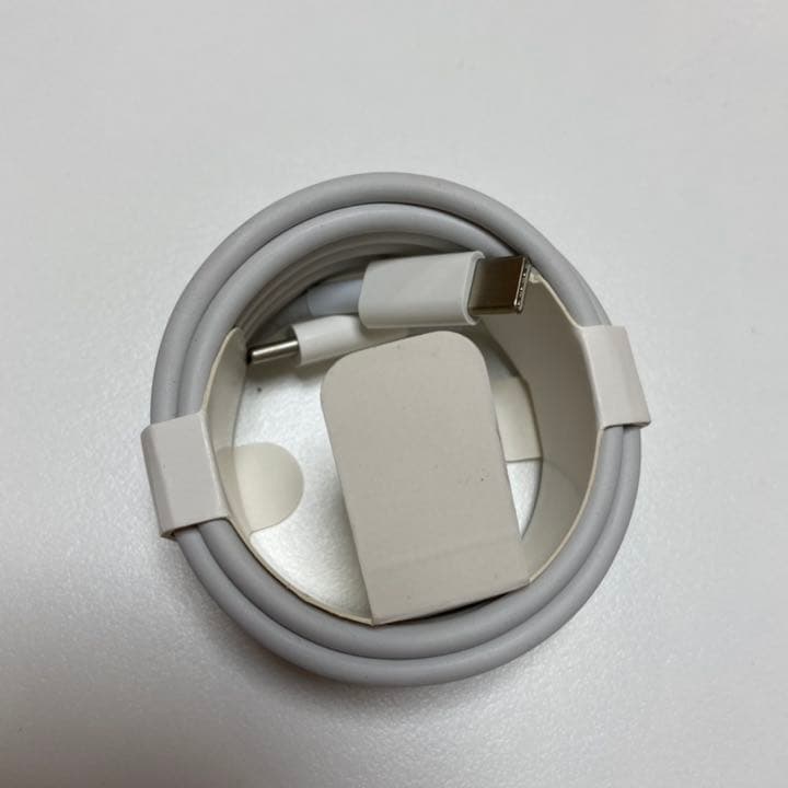 【隼・コロナ関係で一時休業中】MacBook Pro 2019年ケーブル