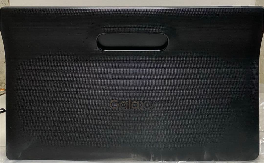 Galaxy View SM-T670　美品