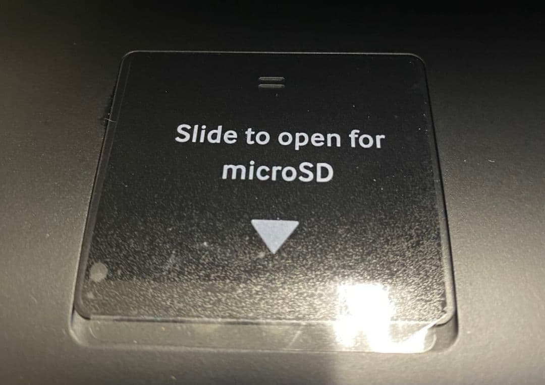 Galaxy View SM-T670　美品