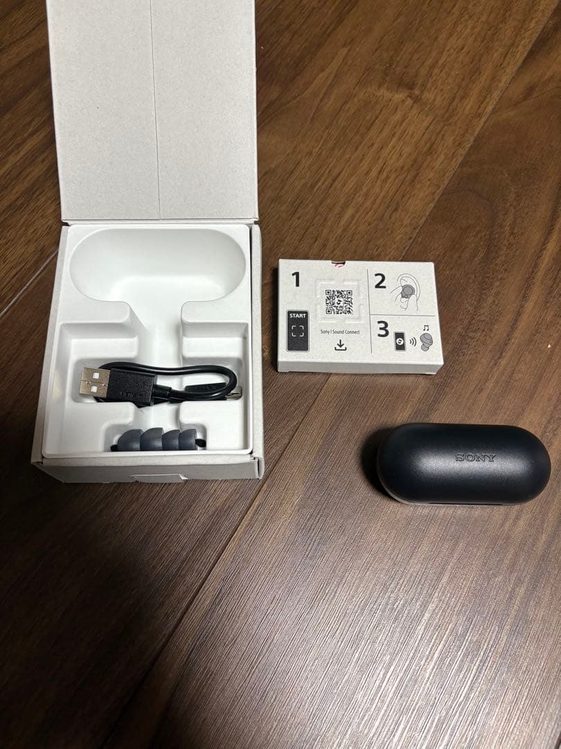 SONY wf c710nワイヤレスイヤホン 黒 充電ケース付き