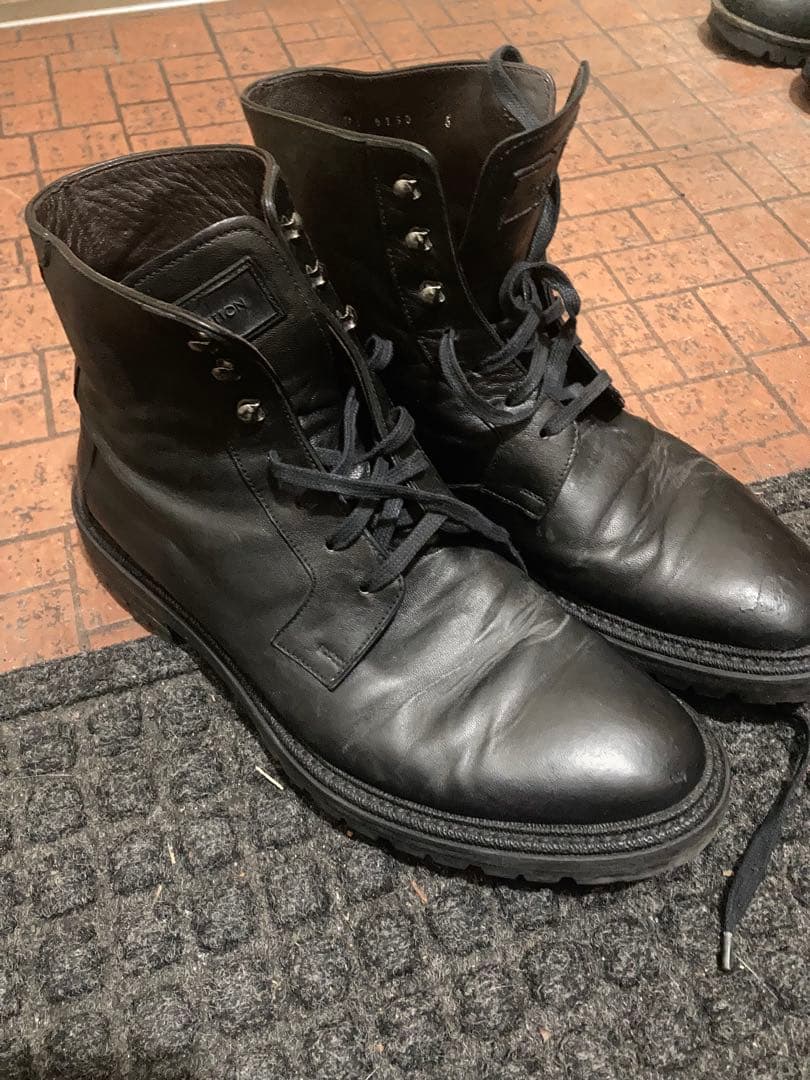 LOUIS VUITTON PARIS ブーツ