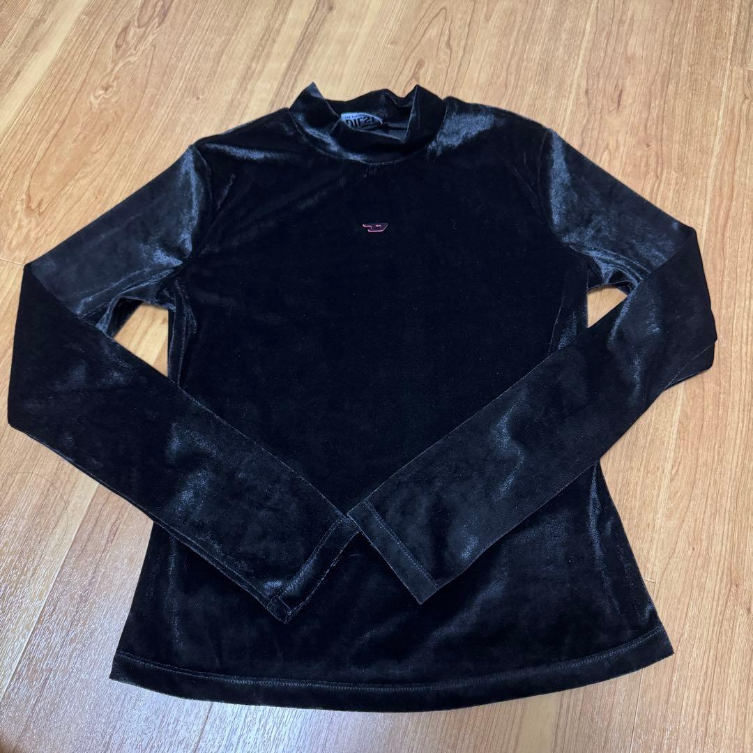 DIESEL 新品未使用　長袖トップス