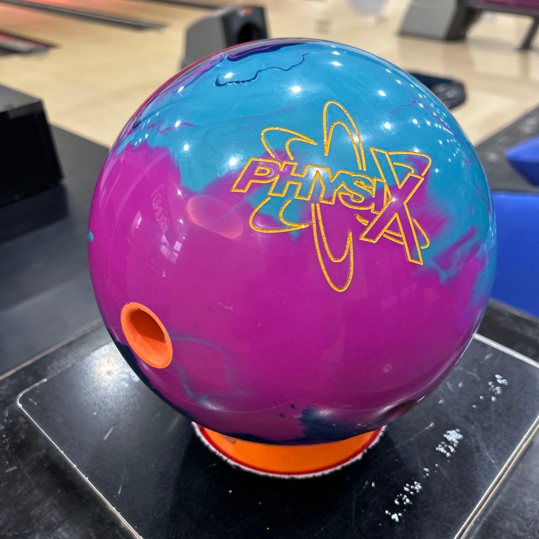 ボウリングボール STORM PHYSX 15ポンド
