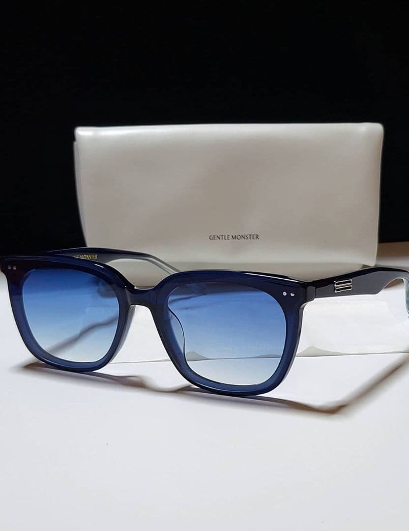 ◆GENTLE MONSTER◆サングラス　HEIZER ケース付き