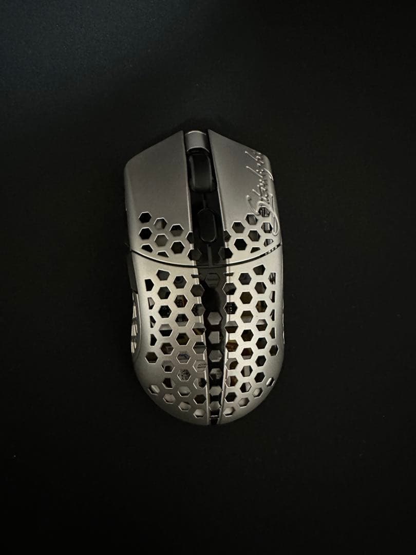 Finalmouse Starlight Pro - TenZ Mサイズ