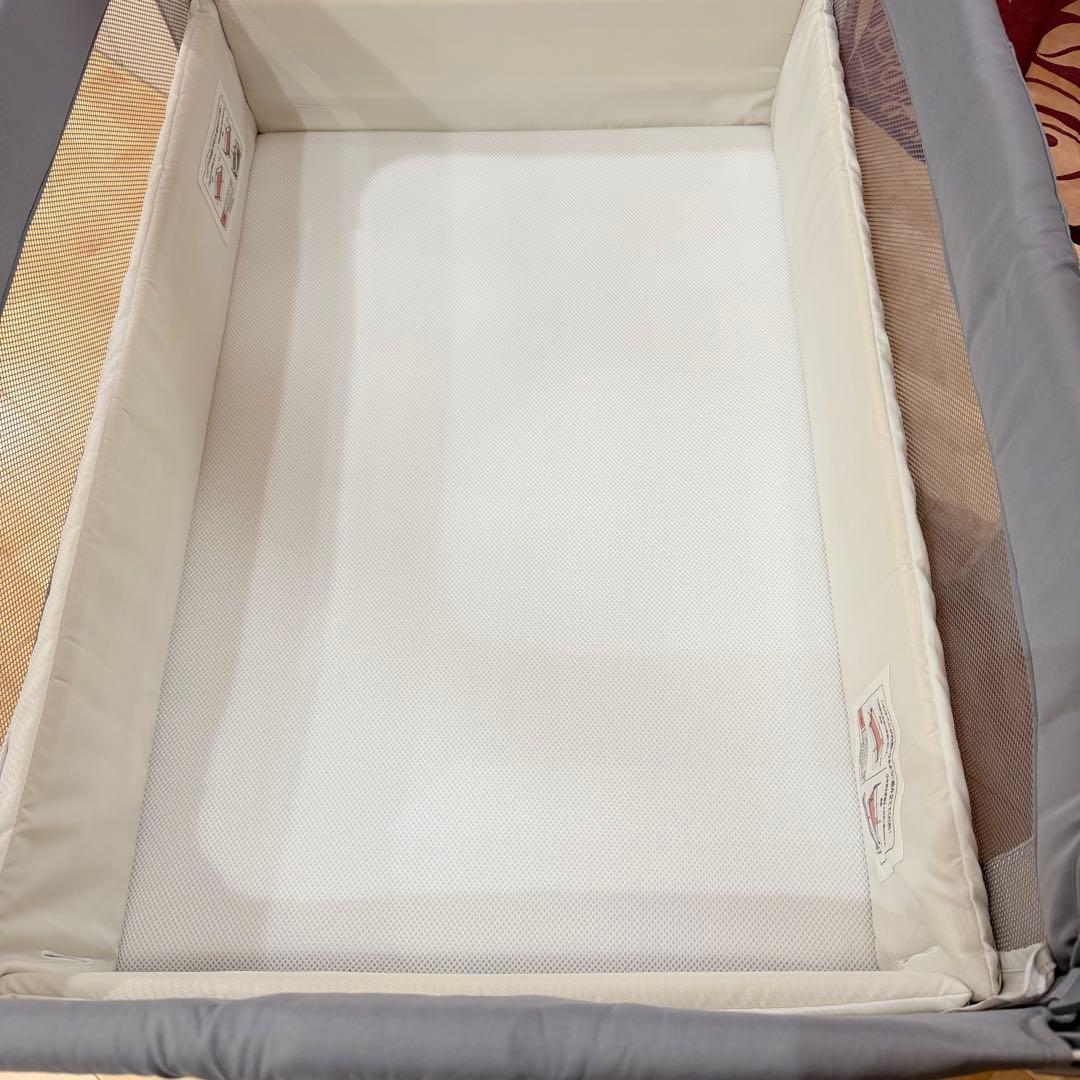 Aprica アップリカ ココネルエアー AB ベビーベッド　グレー　ベアー