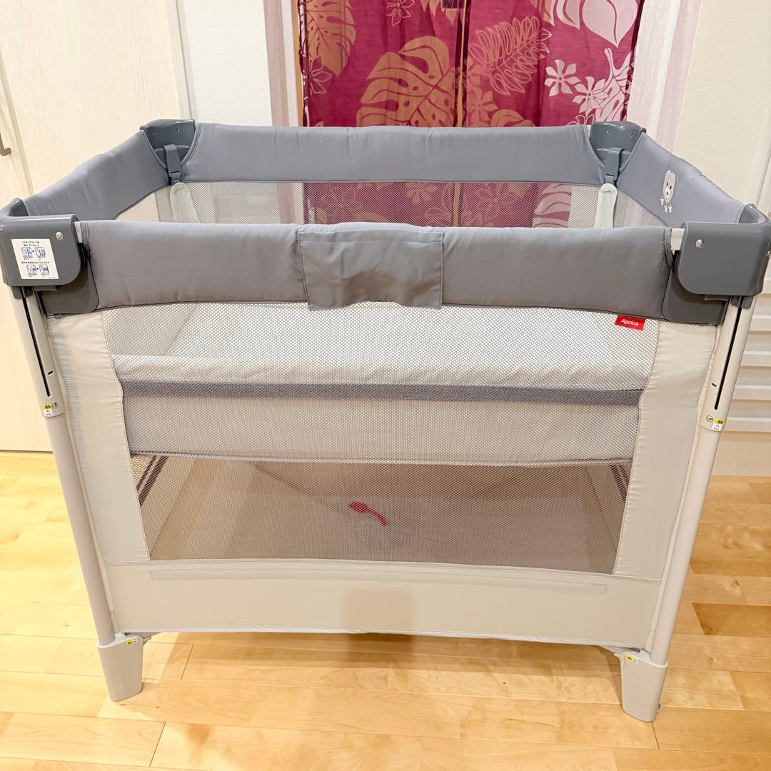 Aprica アップリカ ココネルエアー AB ベビーベッド　グレー　ベアー