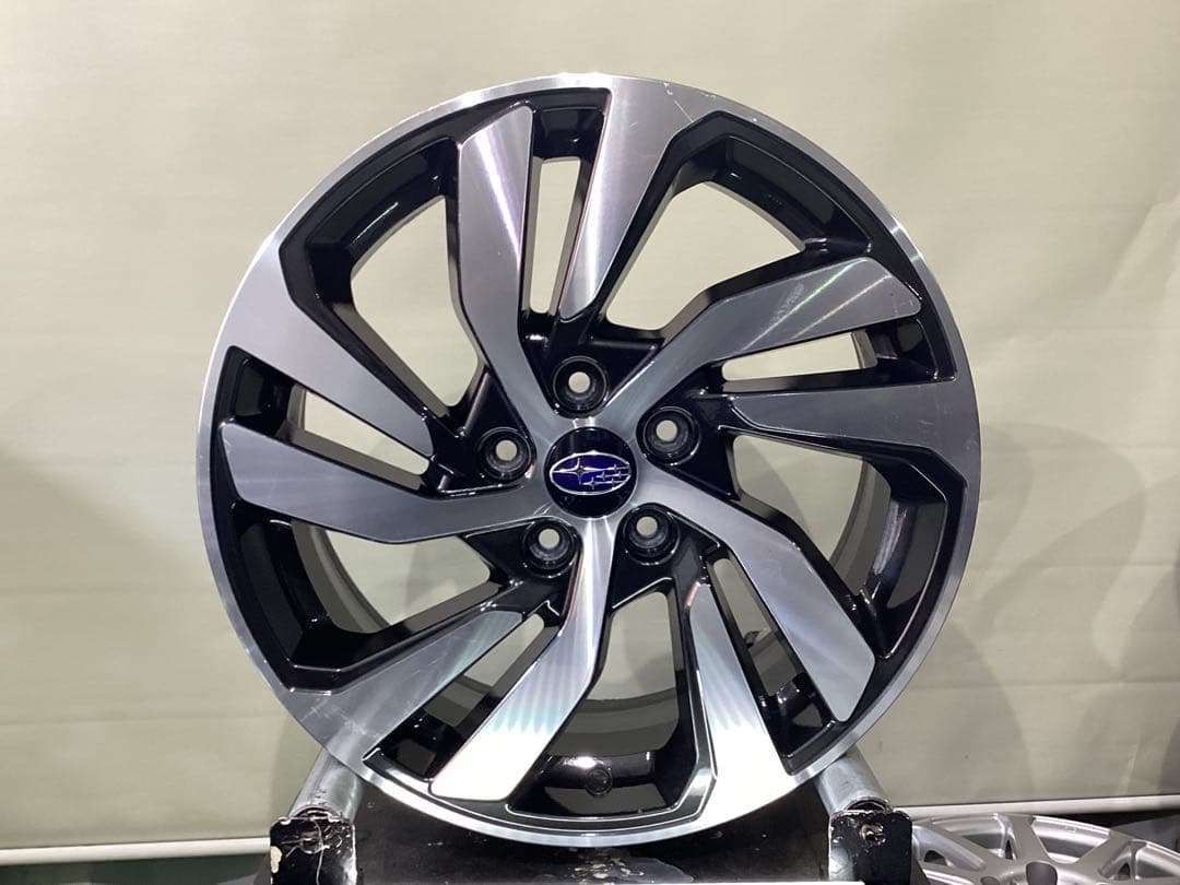 Y260[送料無料]スバル　サイズ　18X7.5J