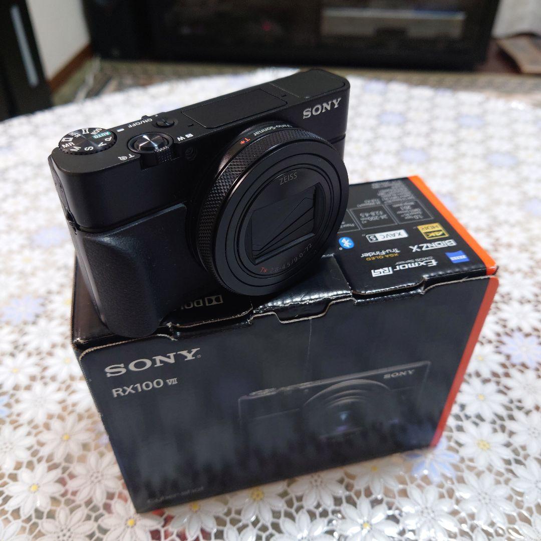 SONY RX100ⅶ デジタルカメラ　DSC-RX100M7 やまとです