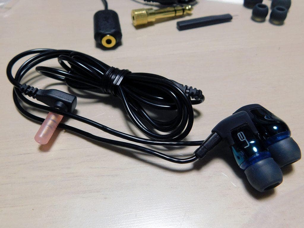 Ultimate Ears TripleFi 10 pro イヤホン