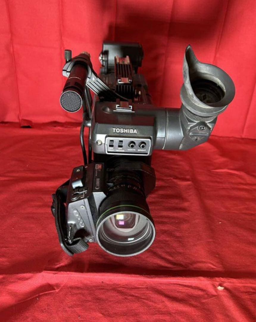 ジャンク TOSHIBA業務用Hi-8ビデオカメラ Canonレンズ定価110万