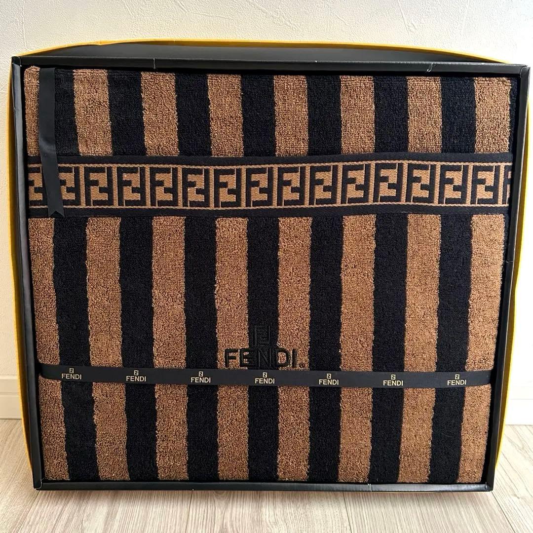 FENDI フェンディ タオルケット