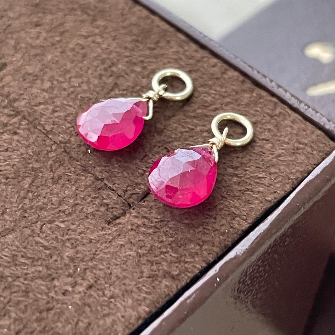 アガット　k10 ピアスチャーム　ルビー　ドロップカット