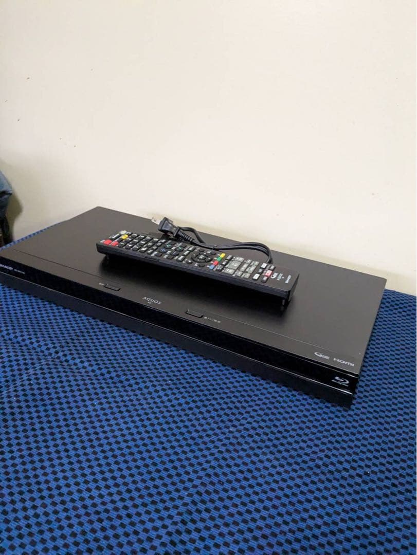 SHARP AQUOSブルーレイレコーダー 本体