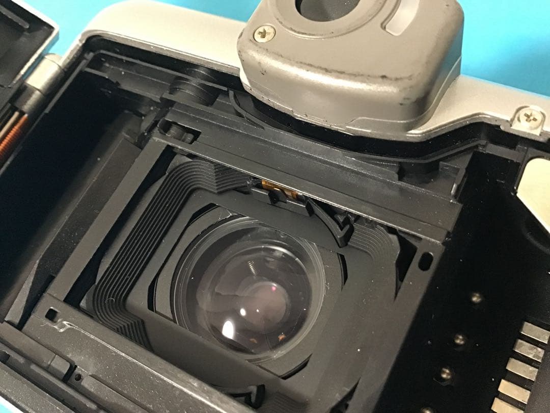 フィルムカメラ　フジ　ズームデート　１２０V 伸縮式レンズ