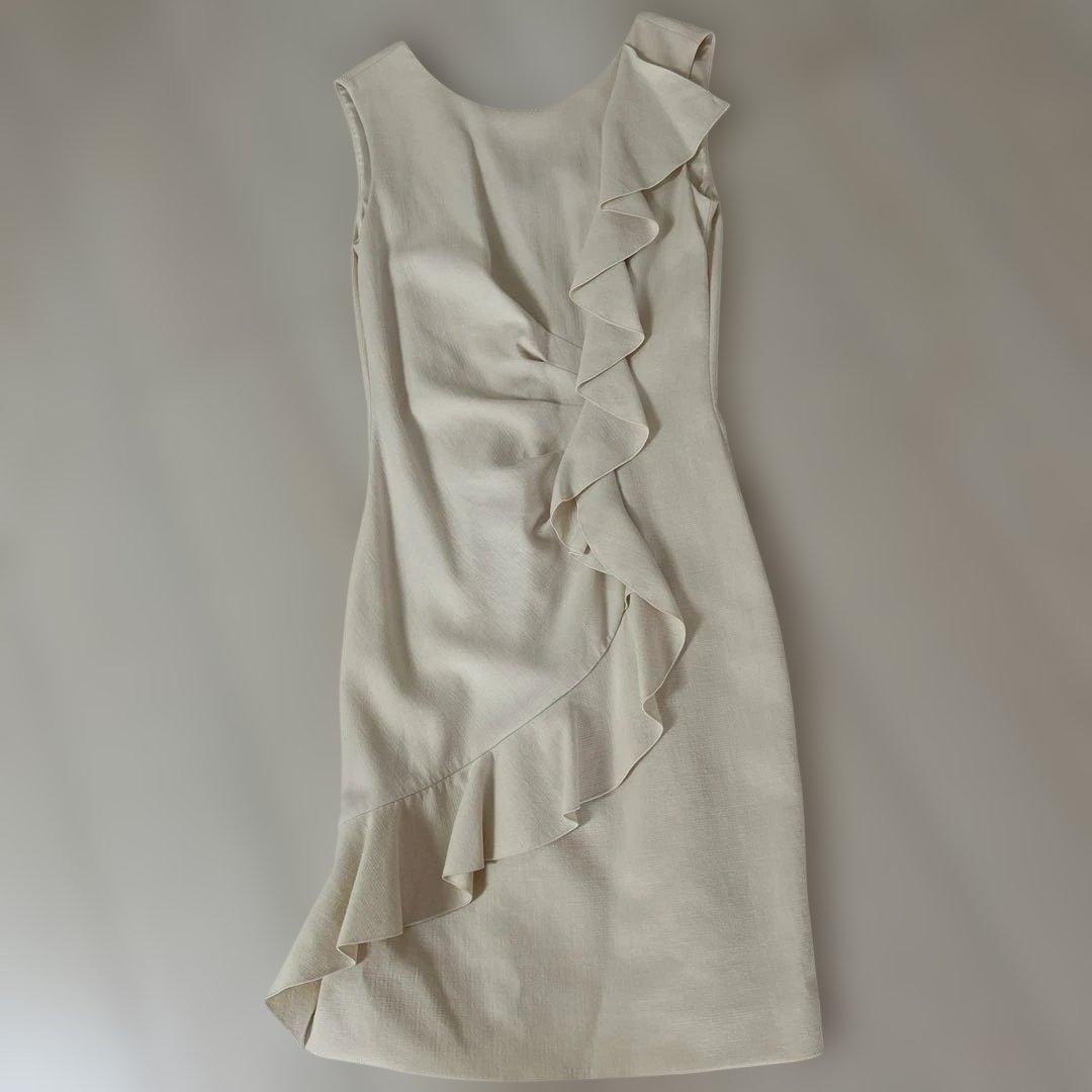 エミリオプッチ　フリルノースリーブひざ丈ワンピース　オフホワイト34 冬Xmas