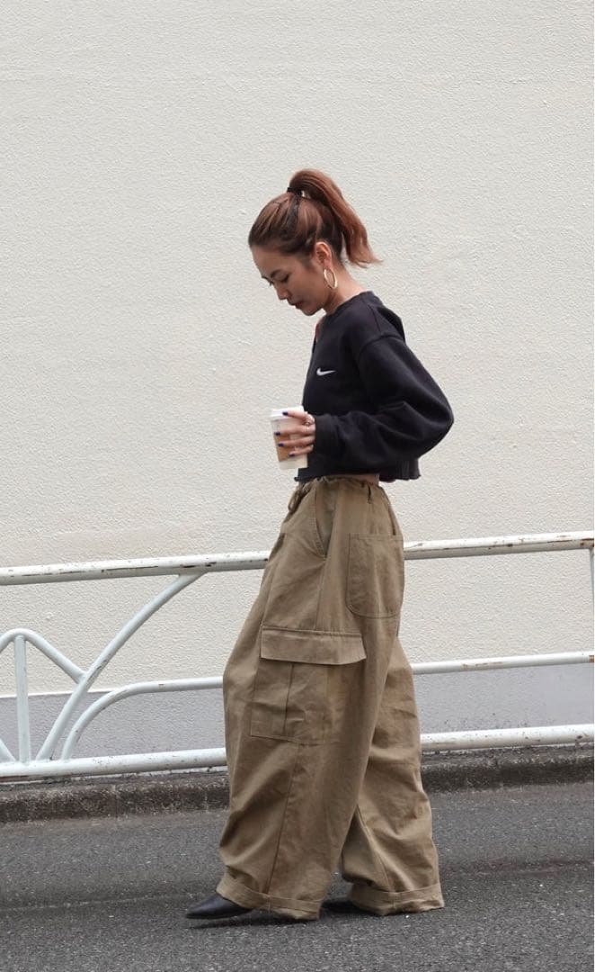 TEEN BOOPカーゴパンツ