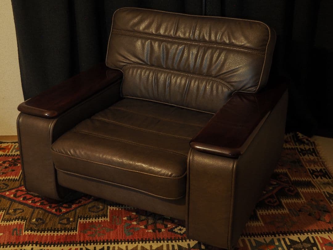 【値引中】\"karimoku\"レザー1PソファB