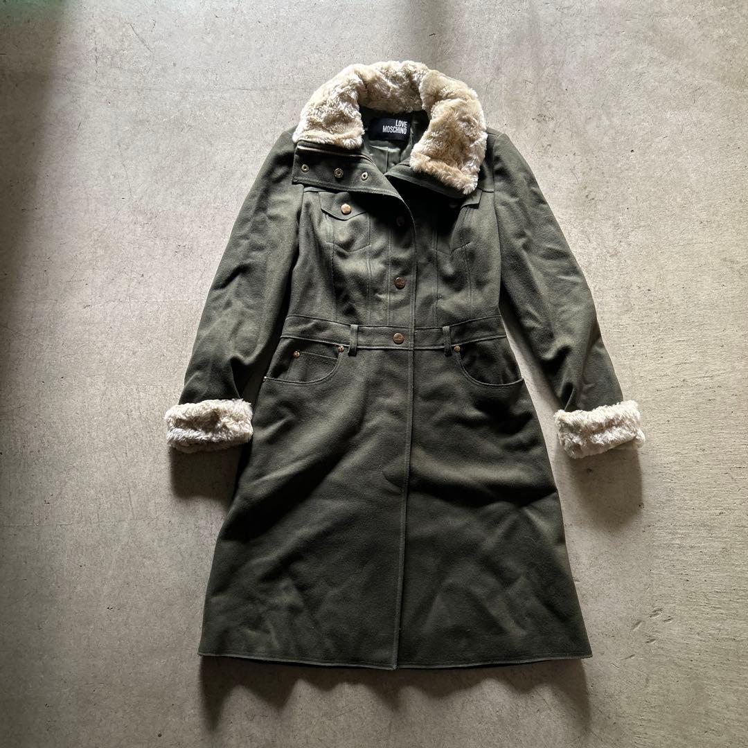 LOVE MOSCHINO ミリタリーコートSサイズ襟袖ファーカーキ