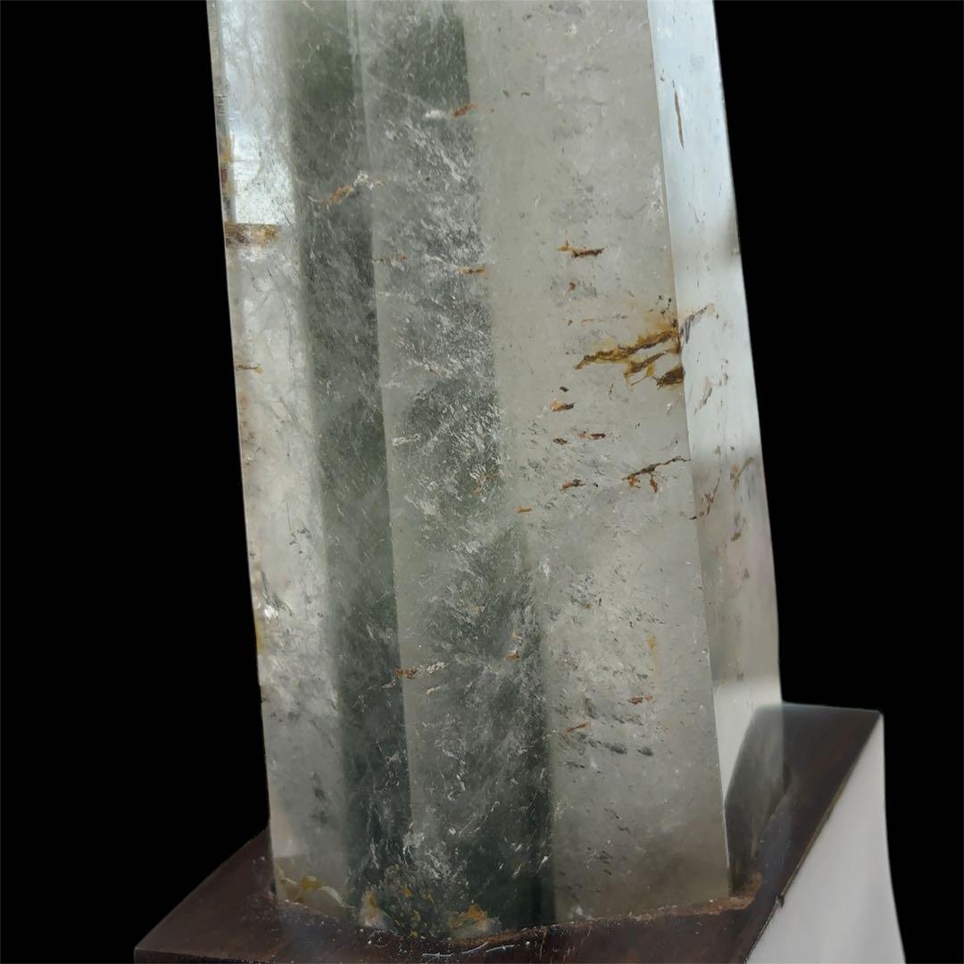 ゆ*ー様 【レア一点物】緑の柱が立つ ガーデン水晶 ポイント原石／天然クォーツ