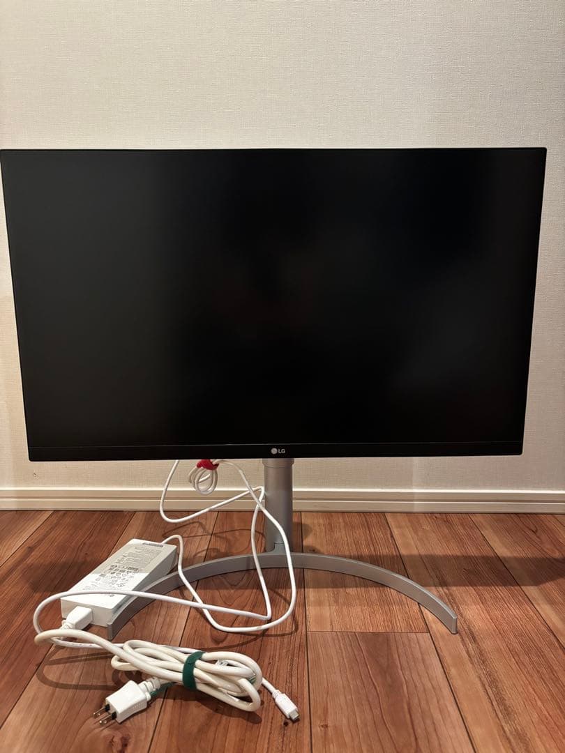 【期間限定値引】美品LGモニター ディスプレイ　27UL850-W 27インチ