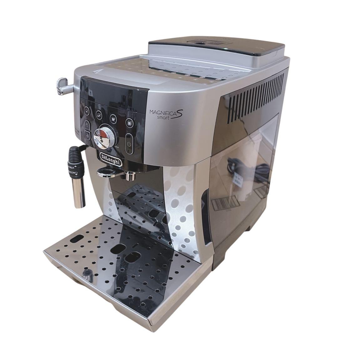 【美品】De'Longhi マグニフィカＳスマートECAM25023SB