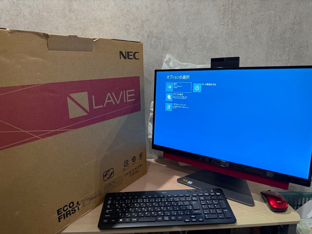 NEC 一体型PC Core i7 初期化済み