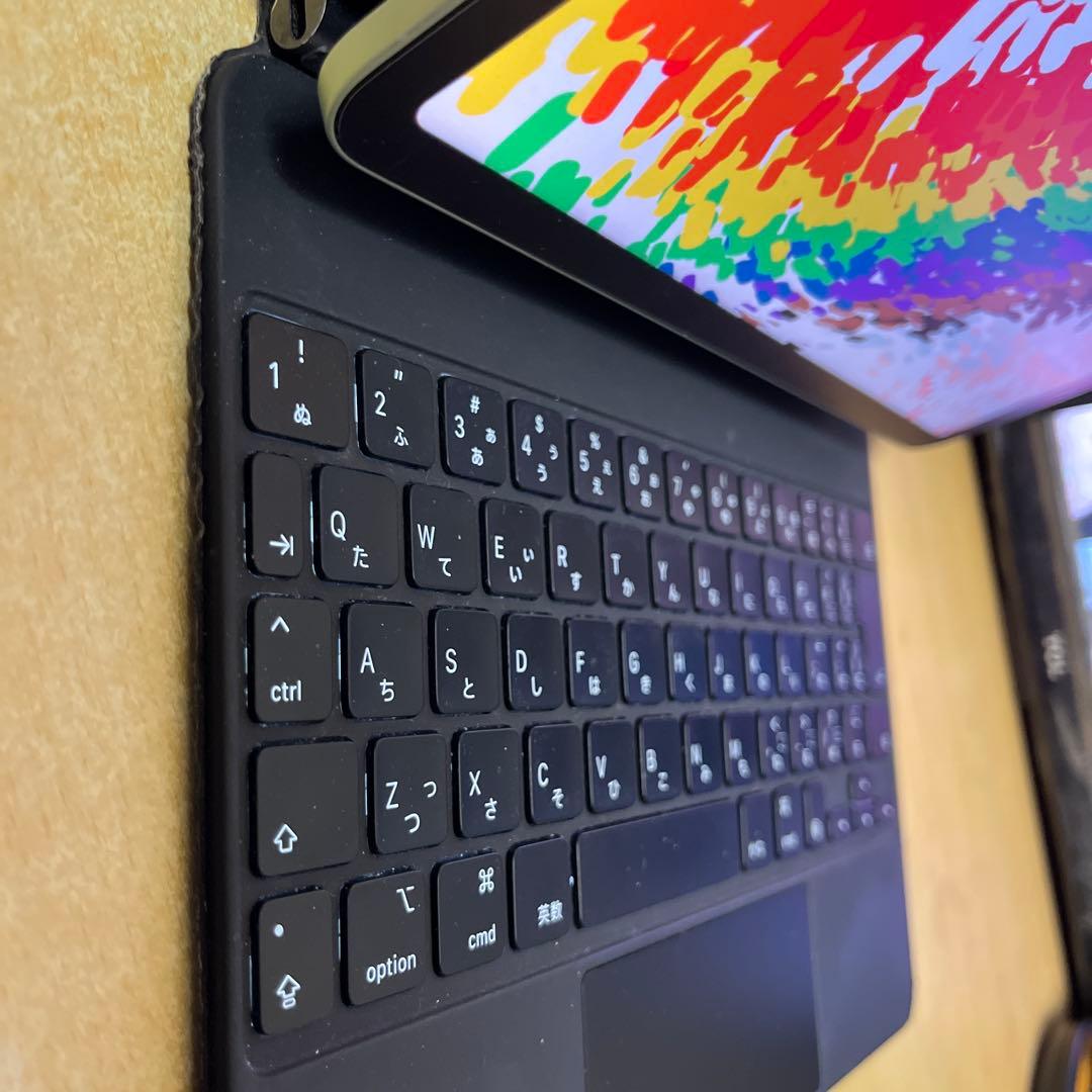 iPad Air (第4世代)64GB＋ smart keyboard