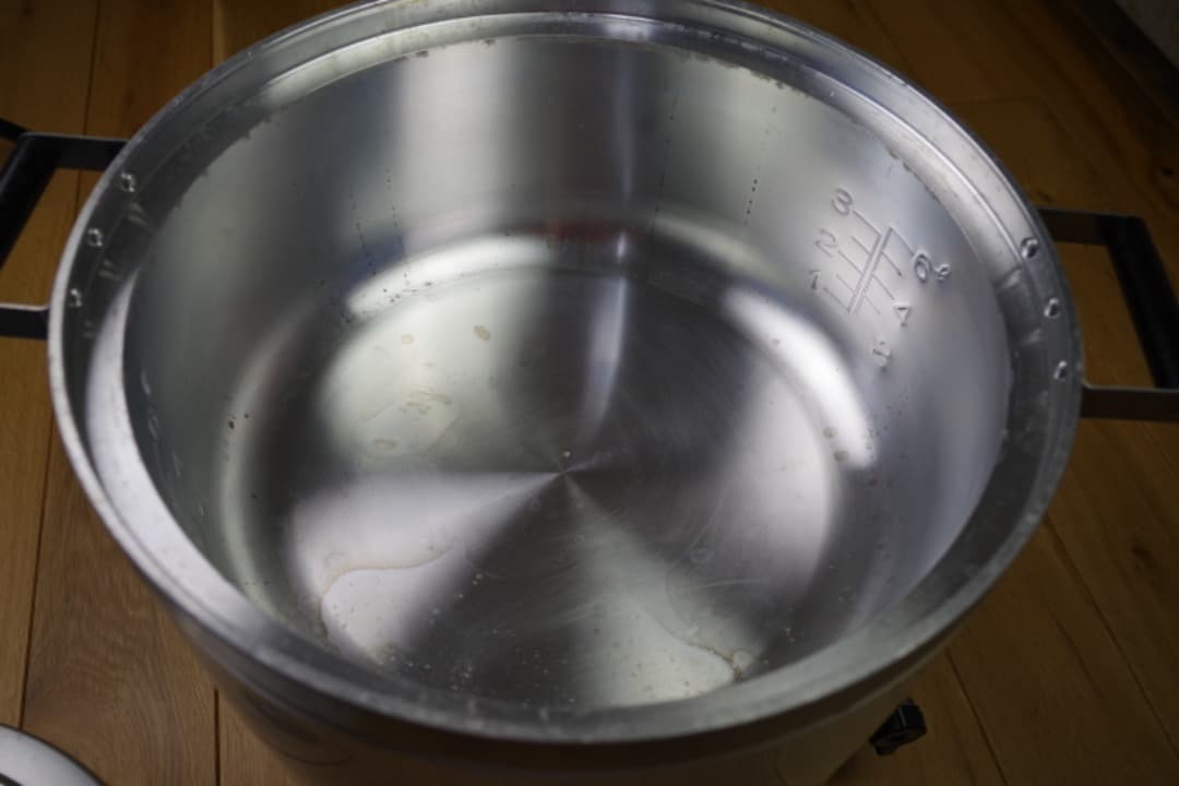 [新品/未使用] 業務用パロマ3升炊飯器