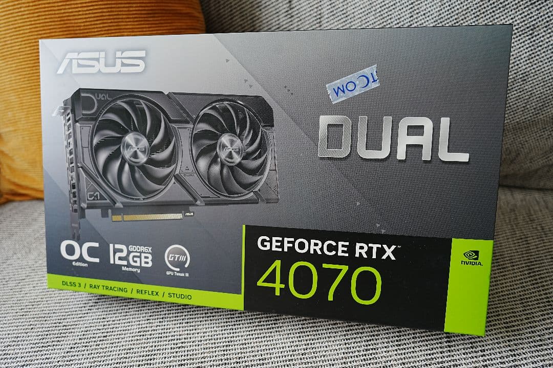 【新品・本日発送！】GeForce RTX 4070 asus未開封購入証明書付