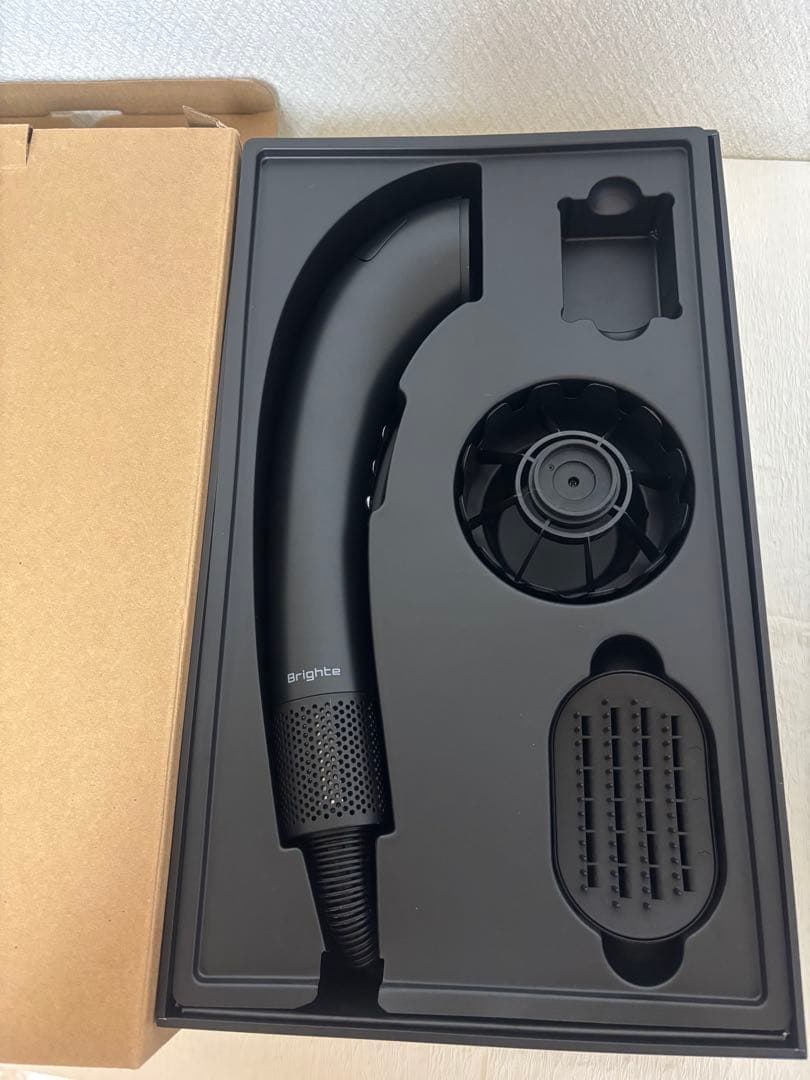 Brighte ブラック ヘアドライヤー