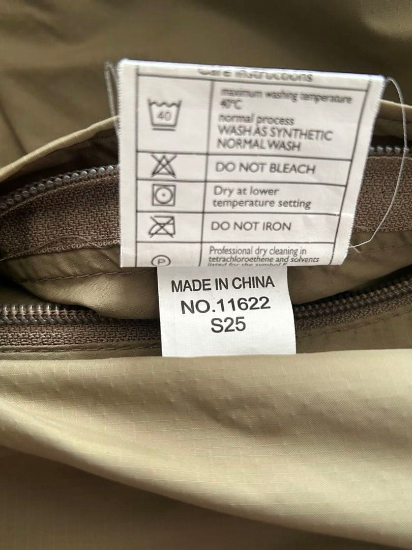 BRITISH ARMY イギリス軍 PCS サーマルジャケット MEDIUM