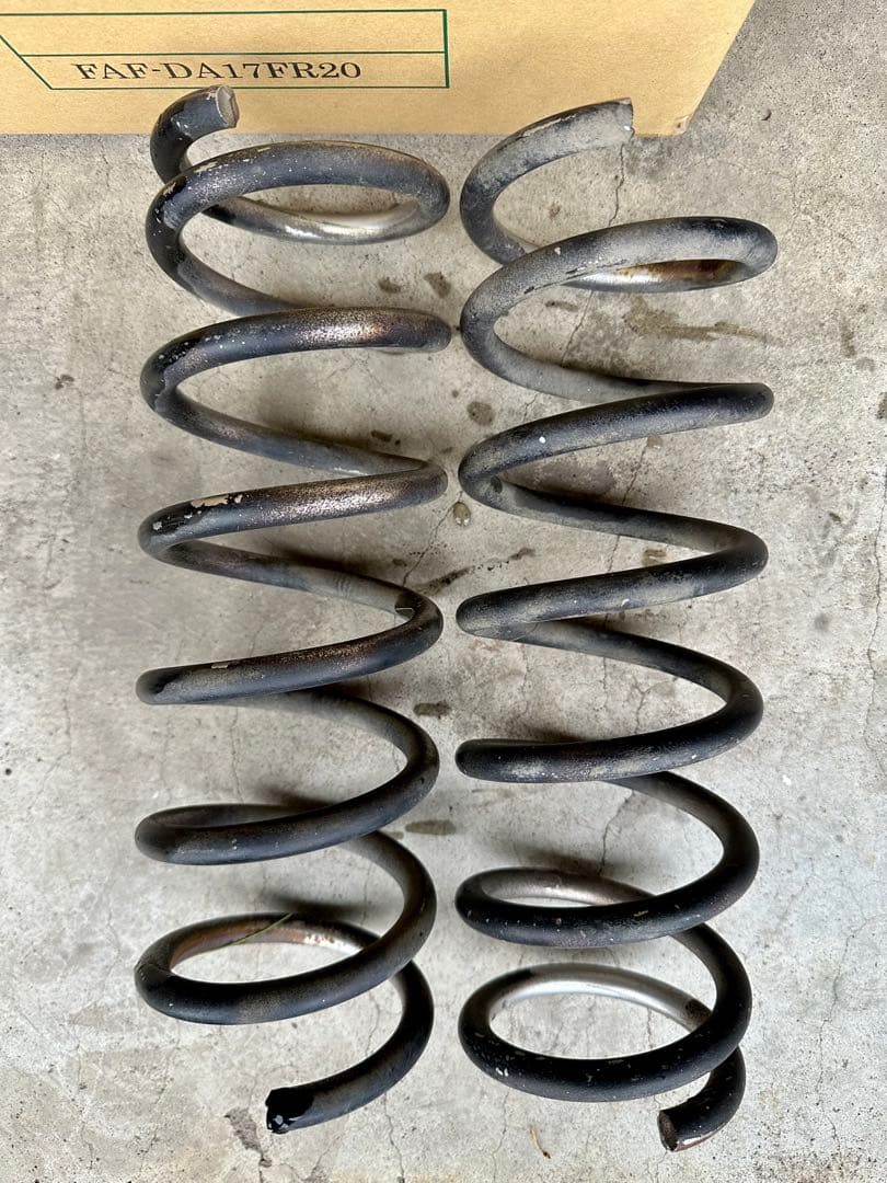 リフトアップ　スプリングキット　DA17V DA17W 約35mm