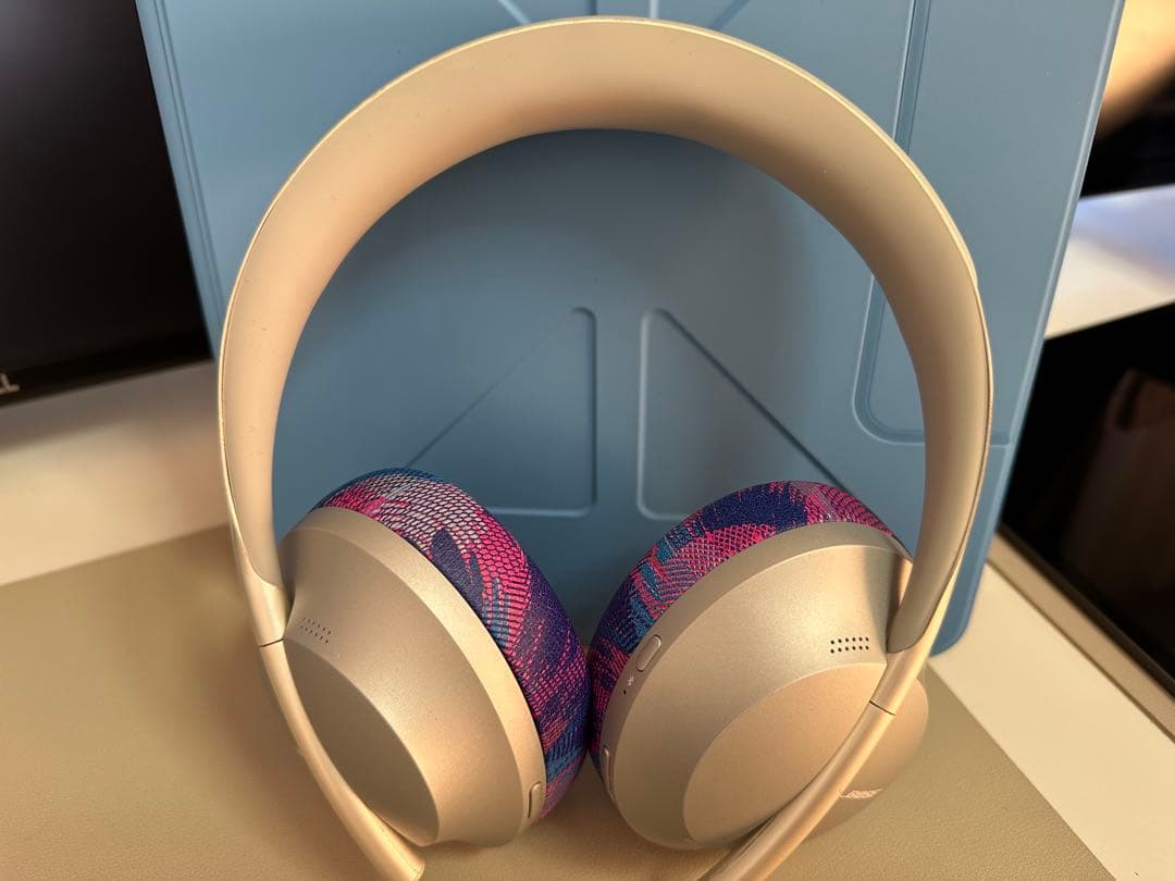 Bose NC 700 ワイヤレスヘッドセット