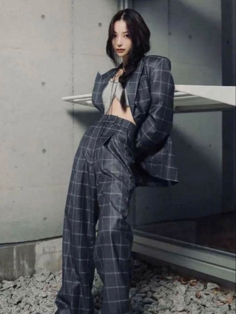 再販なし　melt the lady ジャケット　ブルー