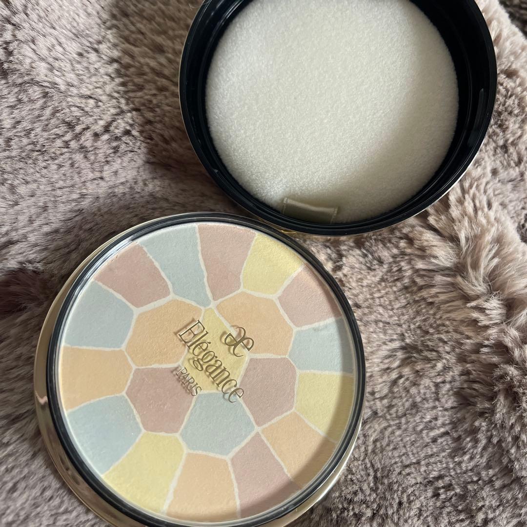 Elegance フェイスパウダー III