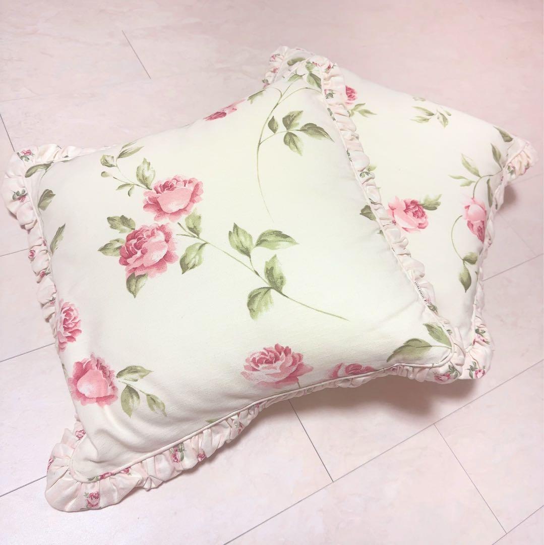 ローラアシュレイ　ヘーゼルウッド　クッションカバー2点