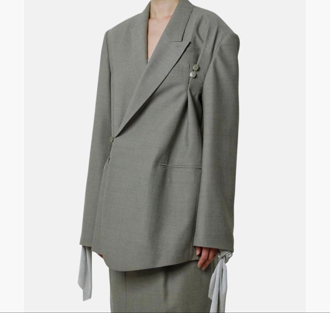 IRENE ASYMMETRICAL CLASSIC JACKET撮影時のみ使用