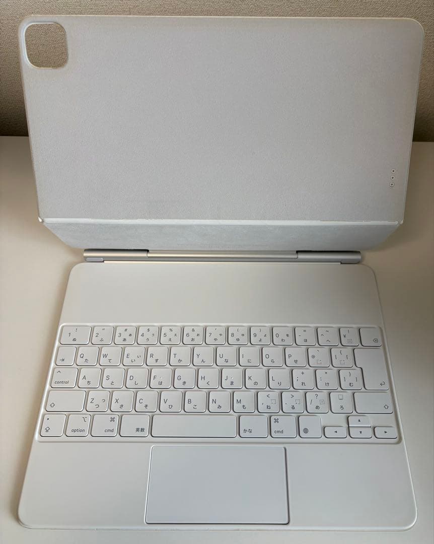 iPad Pro 12.9 (2021) 用 Magic Keyboard